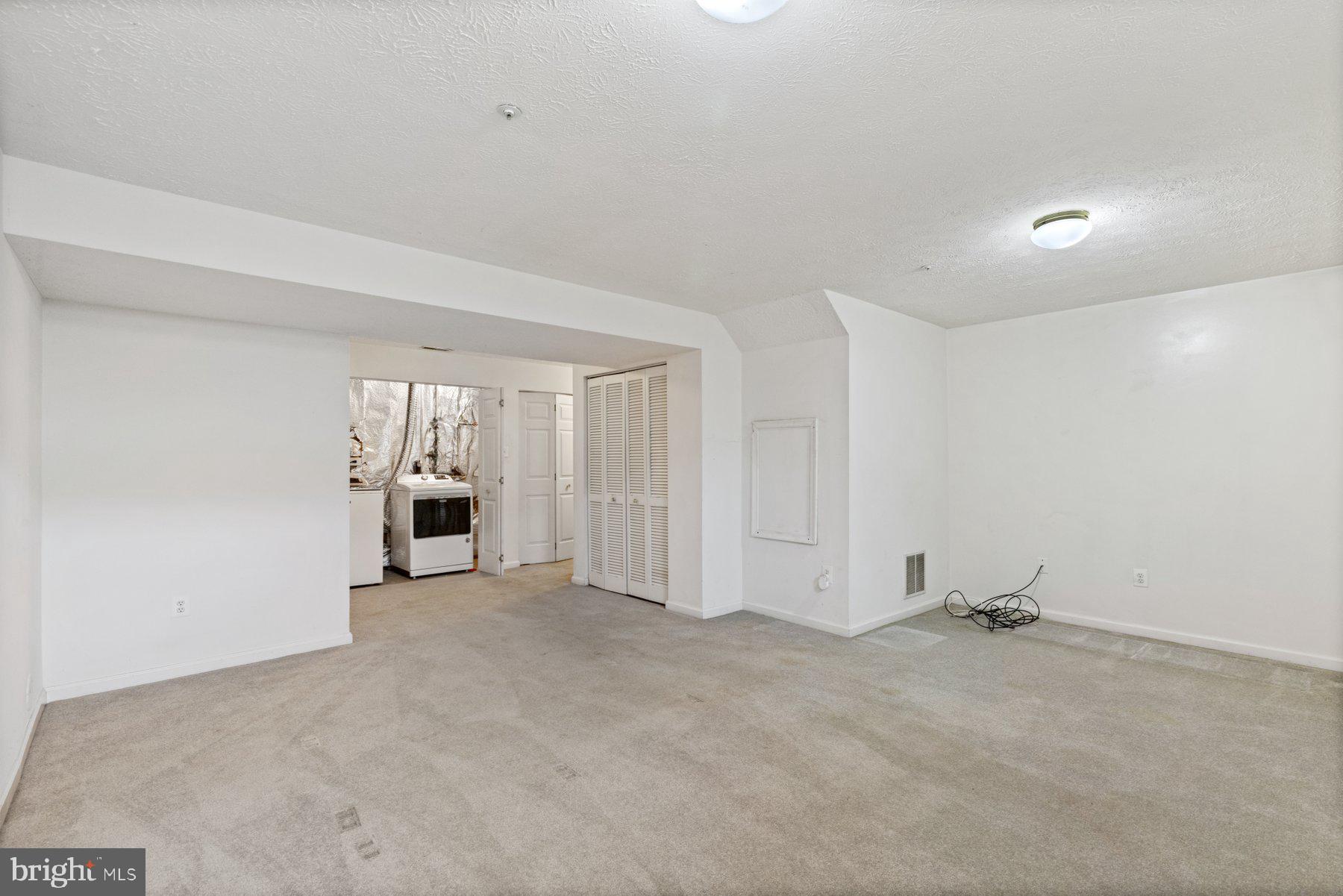 CASTLE STONE AT WHITE MARSH - Residential