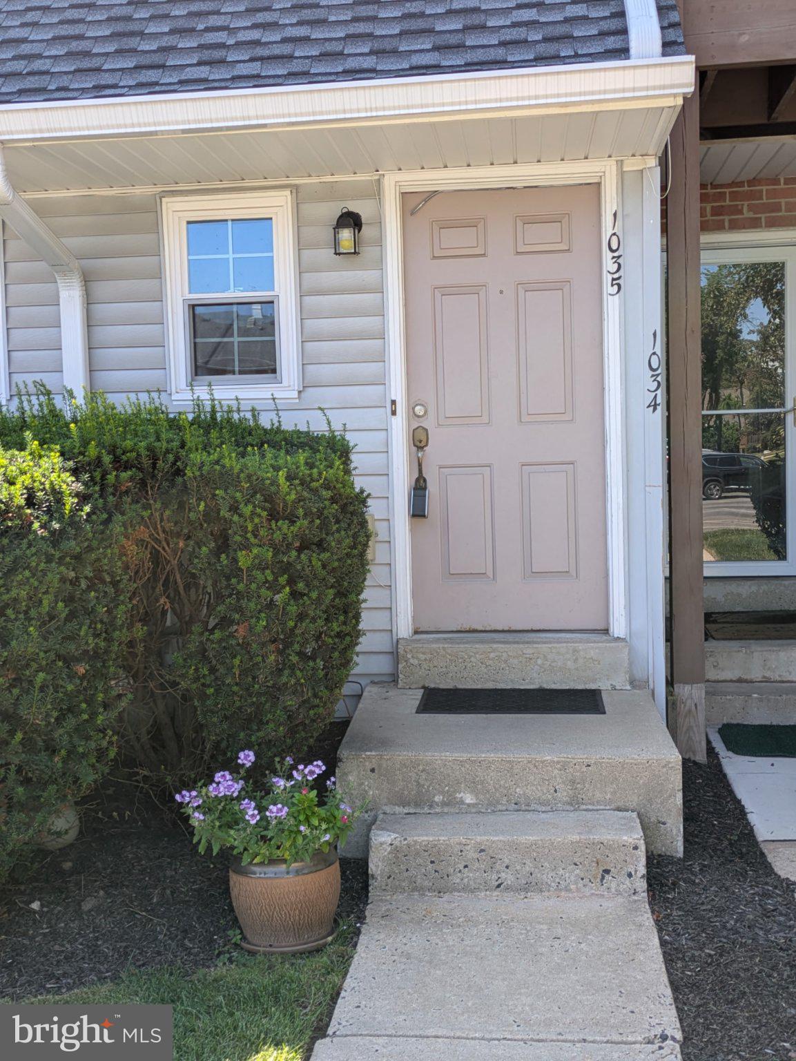 1035 NORTHRIDGE DRIVE 85-B