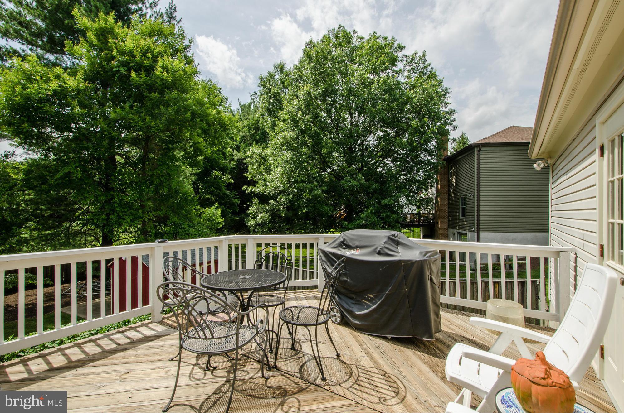 MILL CREEK SOUTH - Residential