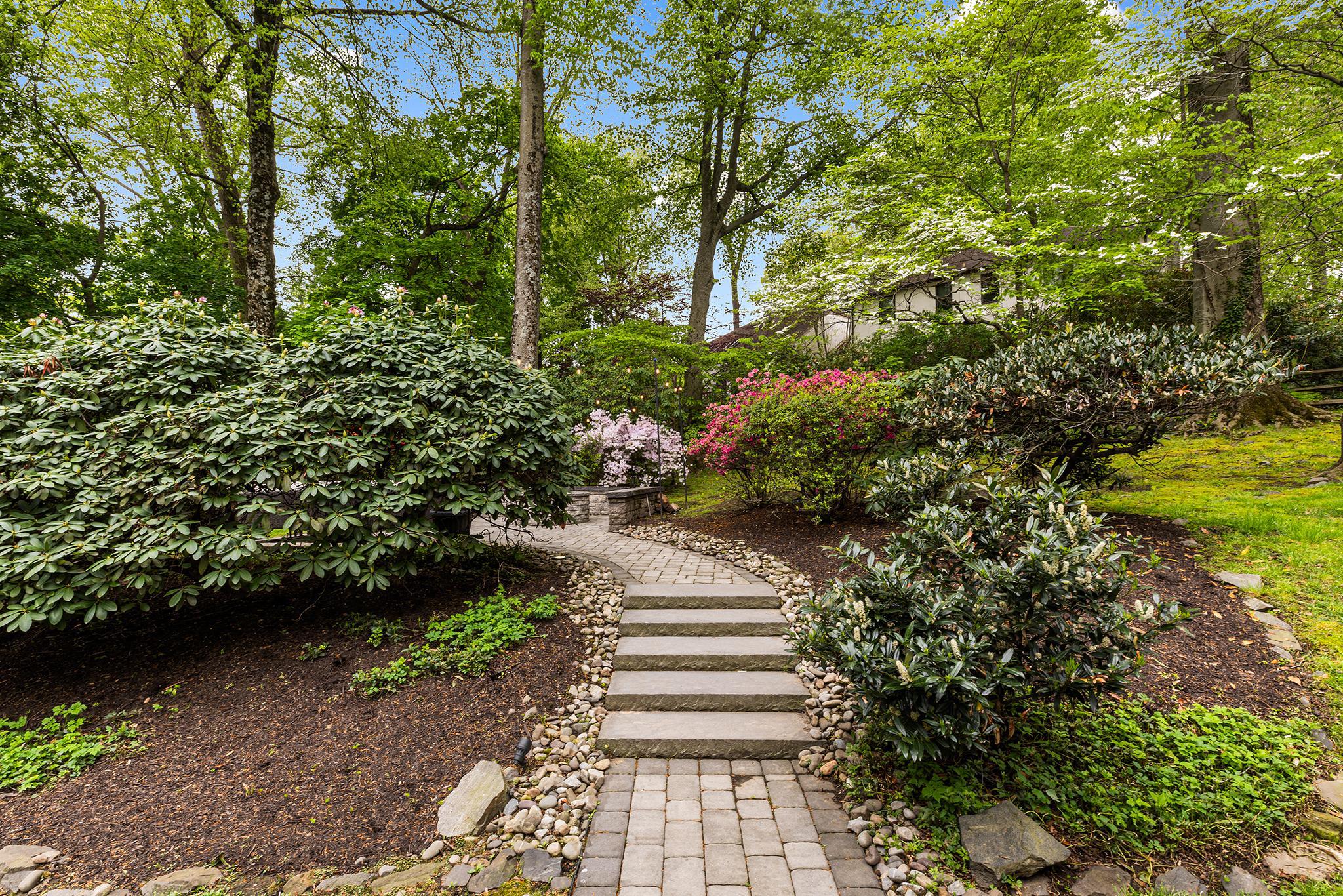 GREENBRIAR ESTATES - Residential