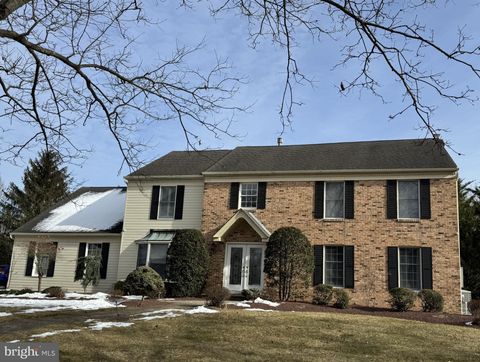 Photo of 3 Ellsworth Drive, PRINCETON JUNCTION, NJ 08550 (MLS # NJME2072012)