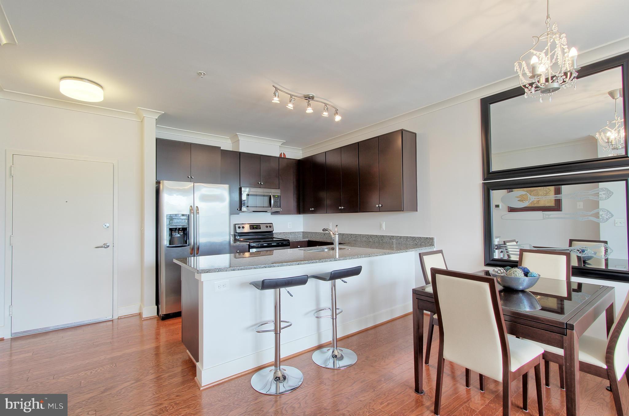 OLD TOWN COMMONS - Residential Lease