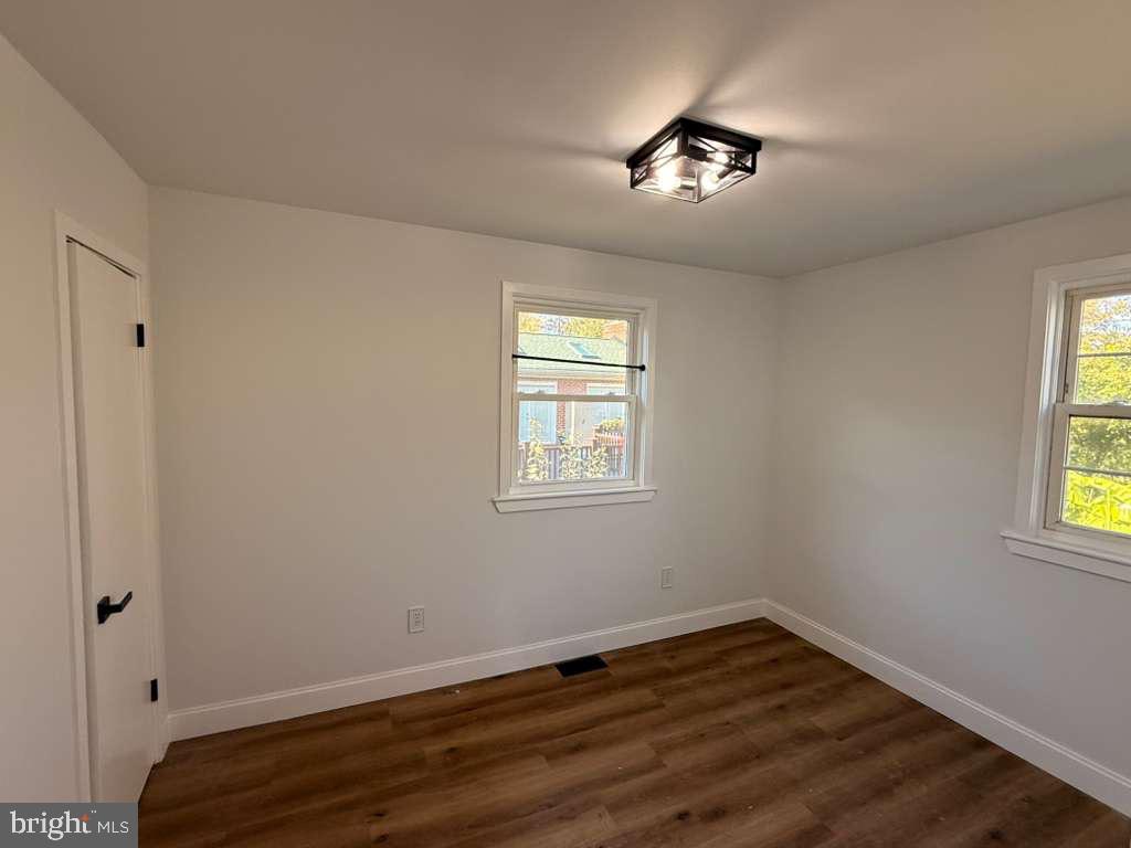 WOODLAWN HEIGHTS - Residential Lease