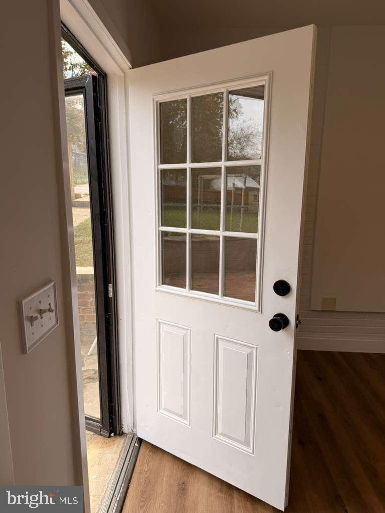 WOODLAWN HEIGHTS - Residential Lease