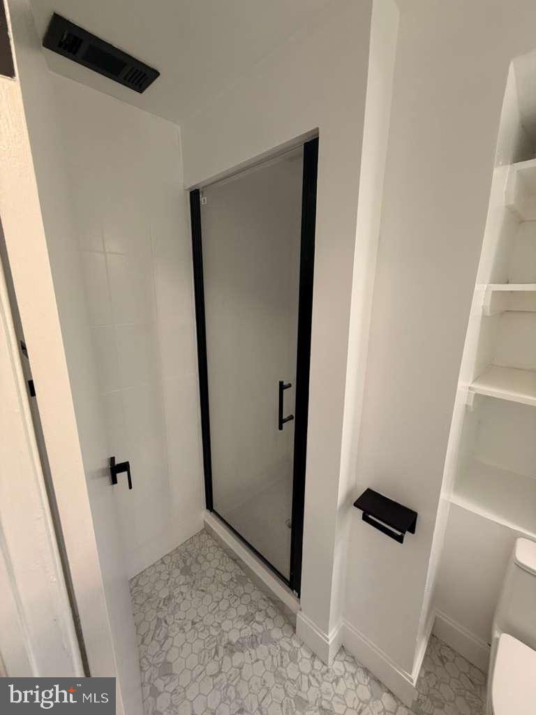 WOODLAWN HEIGHTS - Residential Lease