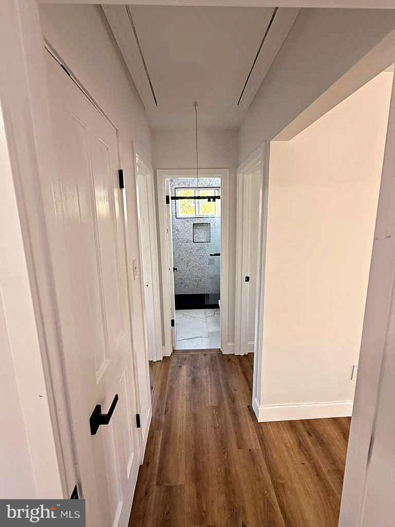 WOODLAWN HEIGHTS - Residential Lease