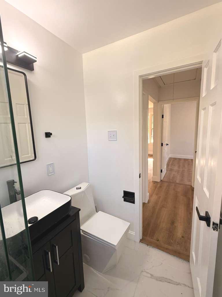 WOODLAWN HEIGHTS - Residential Lease