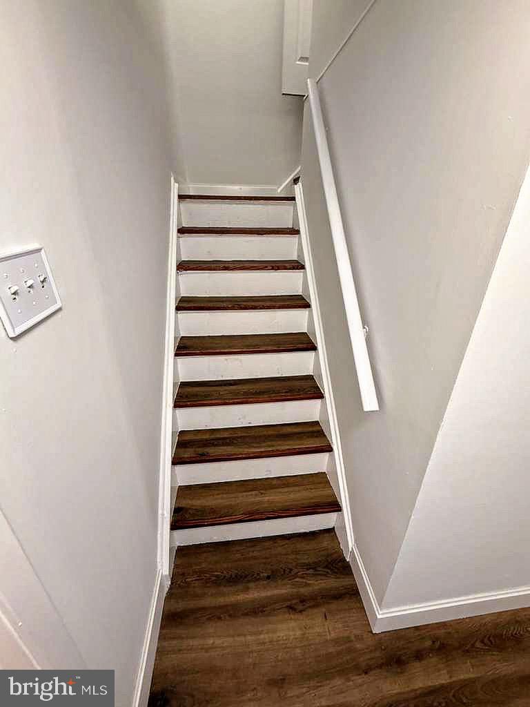 WOODLAWN HEIGHTS - Residential Lease