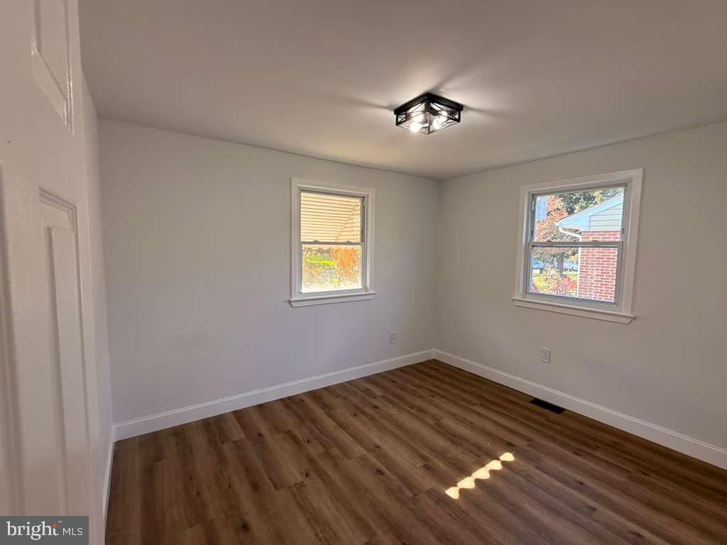 WOODLAWN HEIGHTS - Residential Lease