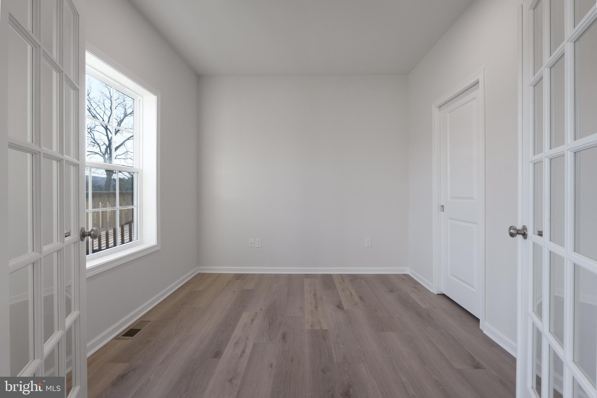 CANTERBURY RIDGE - Residential