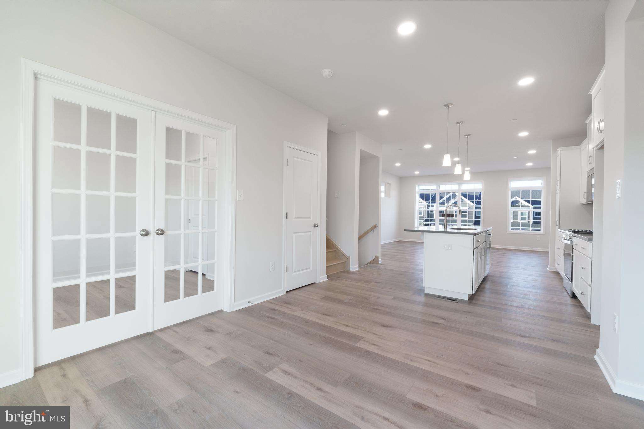 CANTERBURY RIDGE - Residential