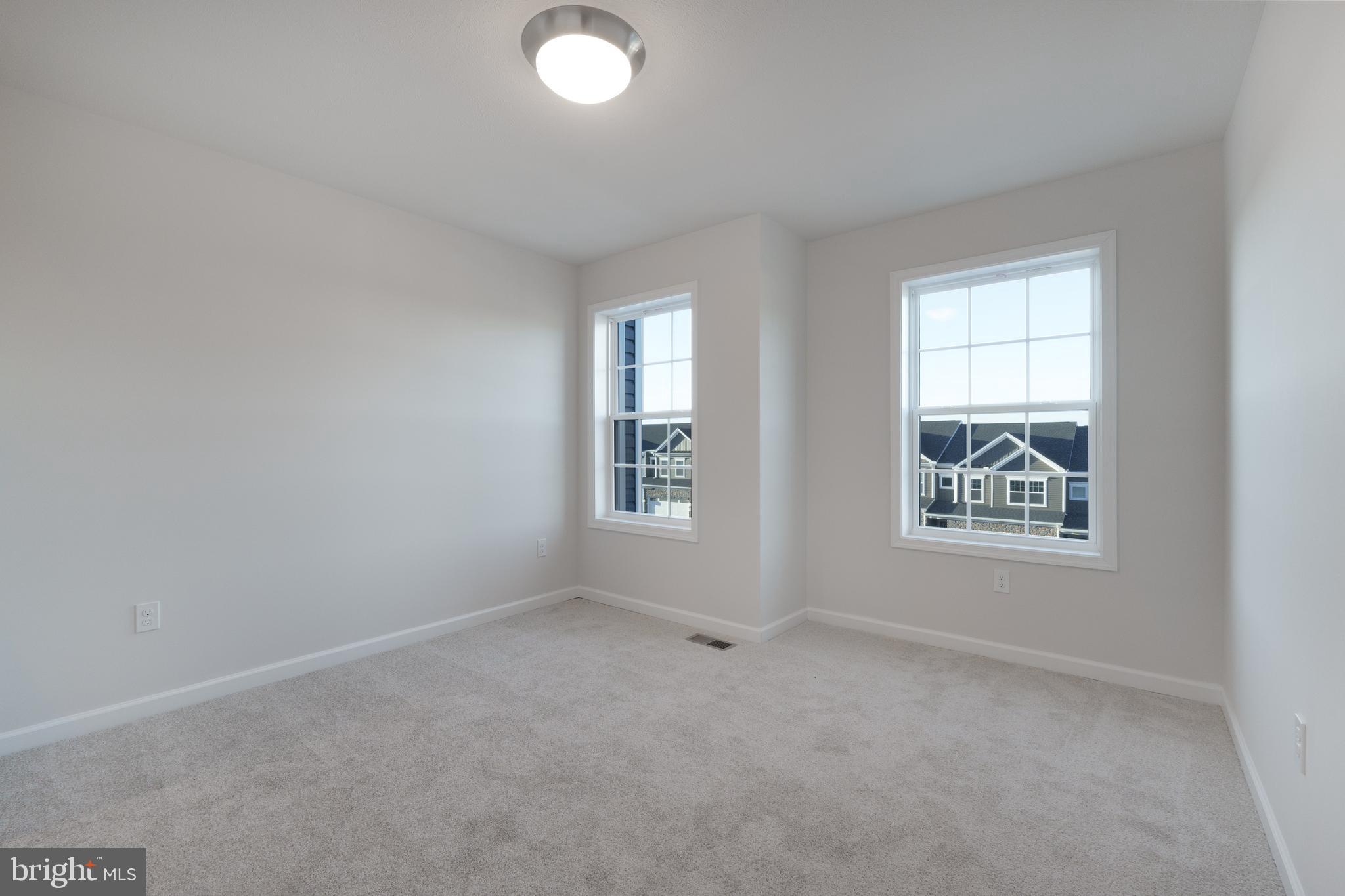 CANTERBURY RIDGE - Residential