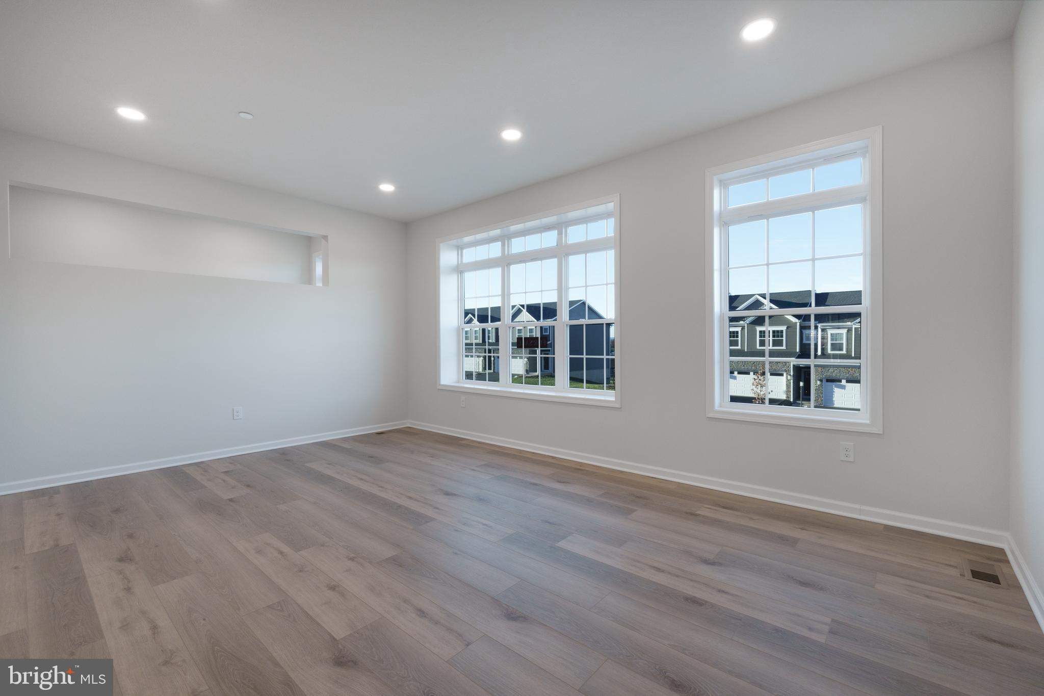 CANTERBURY RIDGE - Residential