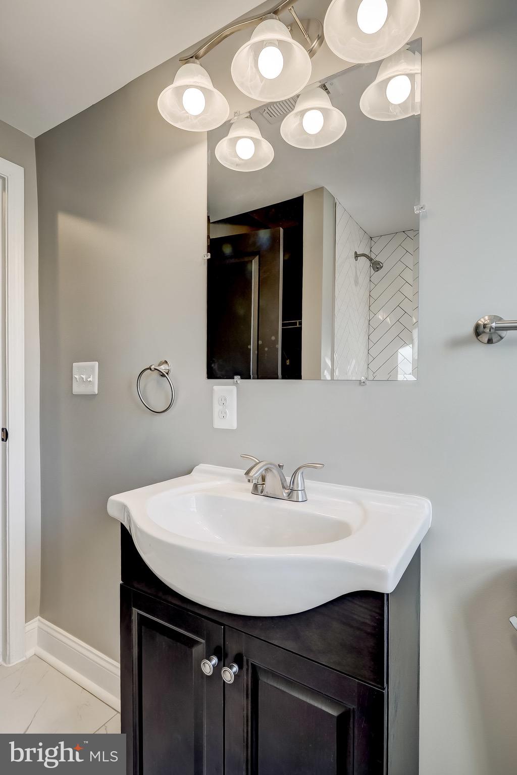 IDLEWYLDE - Residential