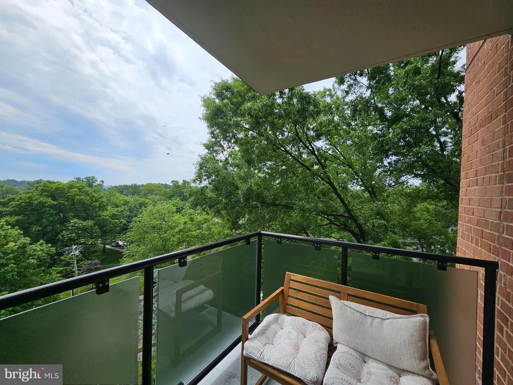 Additional image 23 of 4201 Cathedral Avenue NW Unit 914W, Washington, DC 20016