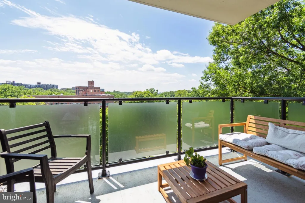 Additional image 22 of 4201 Cathedral Avenue NW Unit 914W, Washington, DC 20016