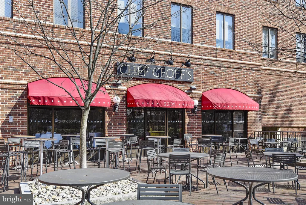 Additional image 42 of 4201 Cathedral Avenue NW Unit 914W, Washington, DC 20016