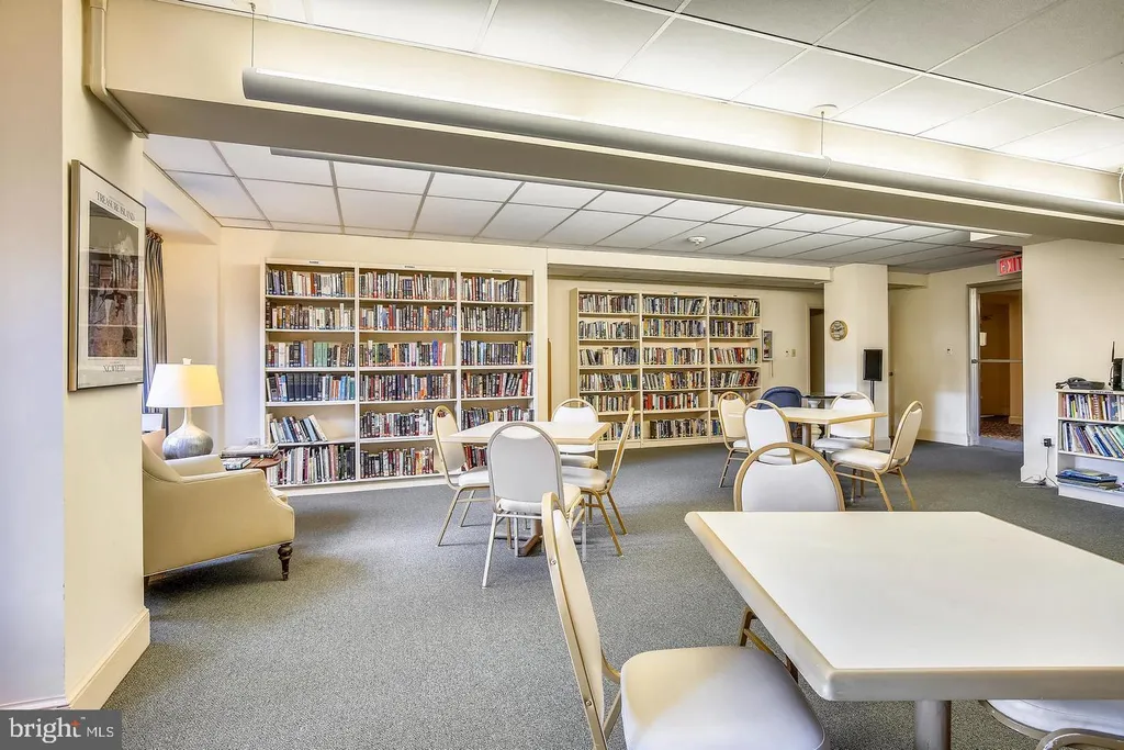 Additional image 30 of 4201 Cathedral Avenue NW Unit 914W, Washington, DC 20016