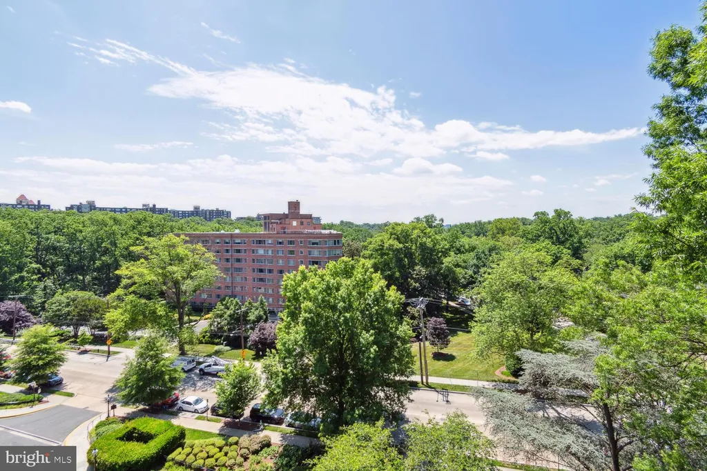 Additional image 24 of 4201 Cathedral Avenue NW Unit 914W, Washington, DC 20016
