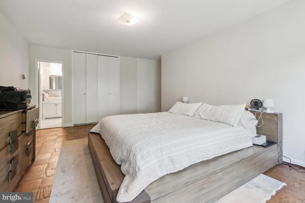 Additional image 18 of 4201 Cathedral Avenue NW Unit 914W, Washington, DC 20016