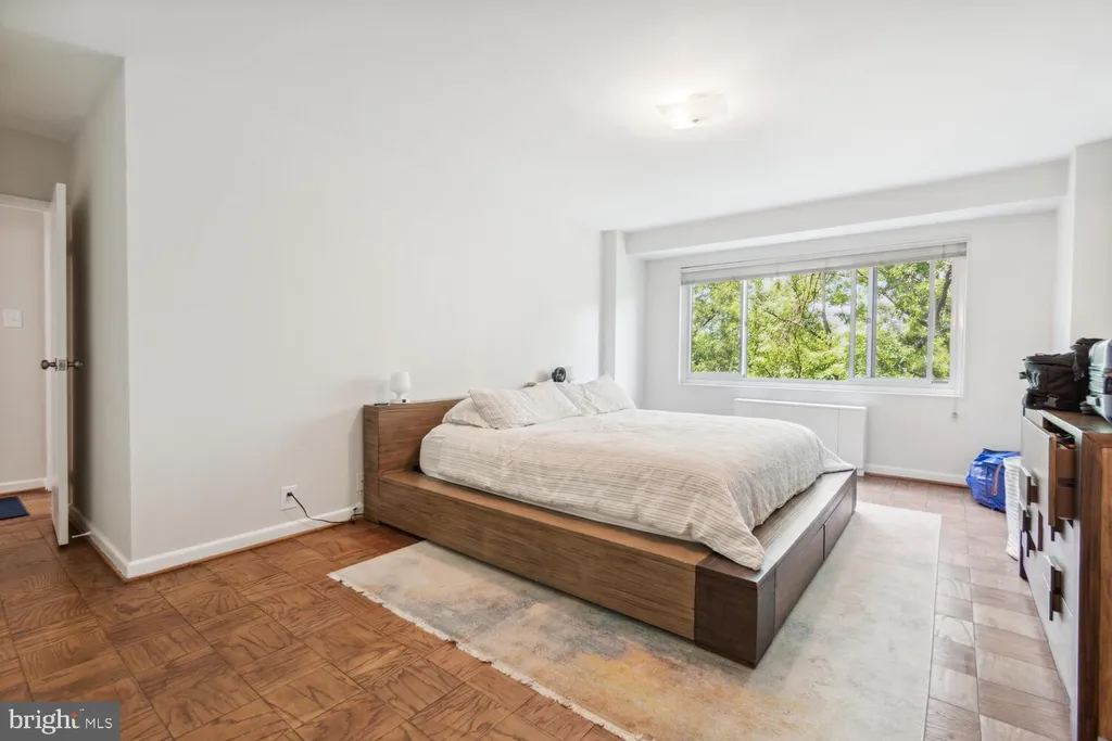 Additional image 17 of 4201 Cathedral Avenue NW Unit 914W, Washington, DC 20016