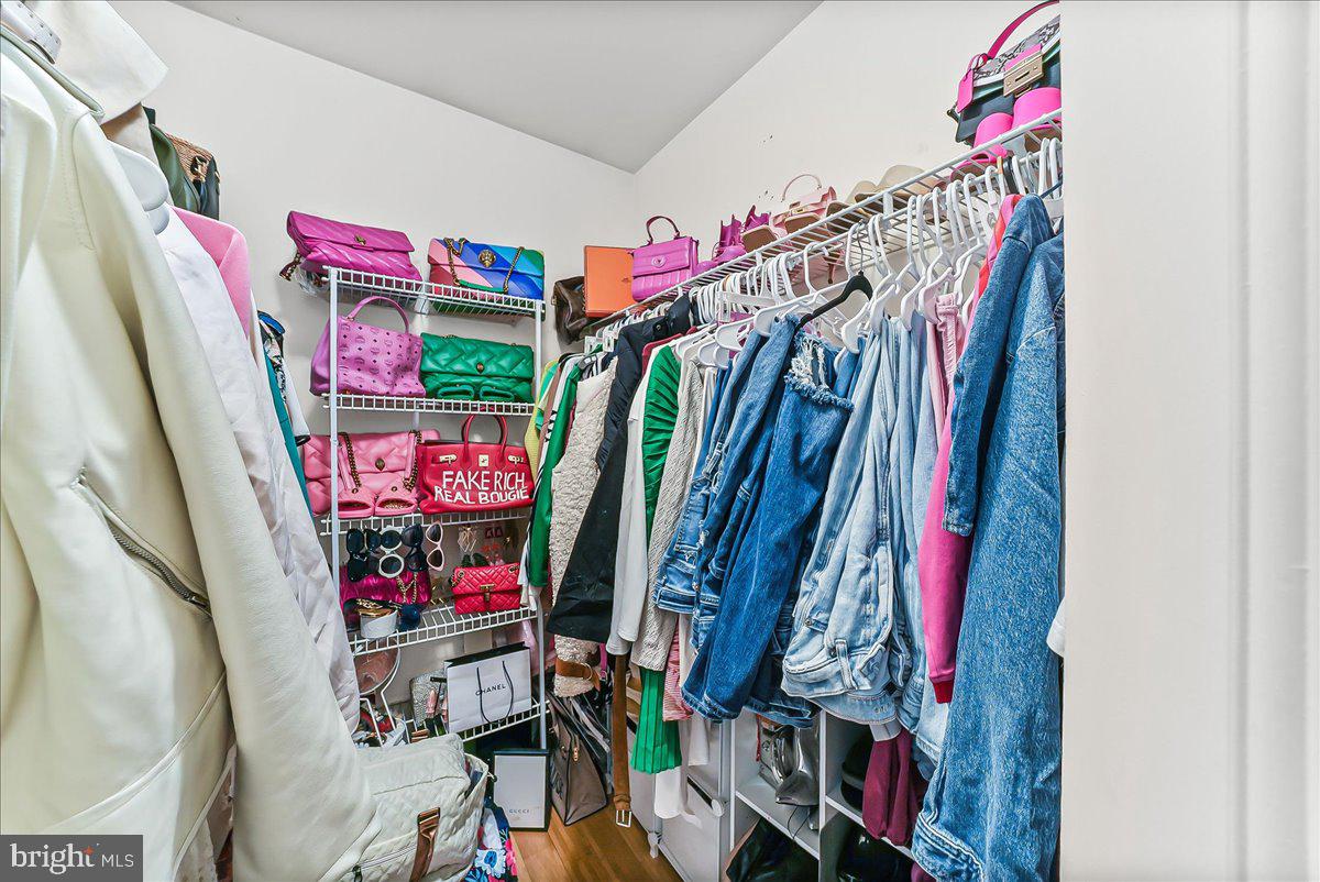 PERCH CREEK - Residential