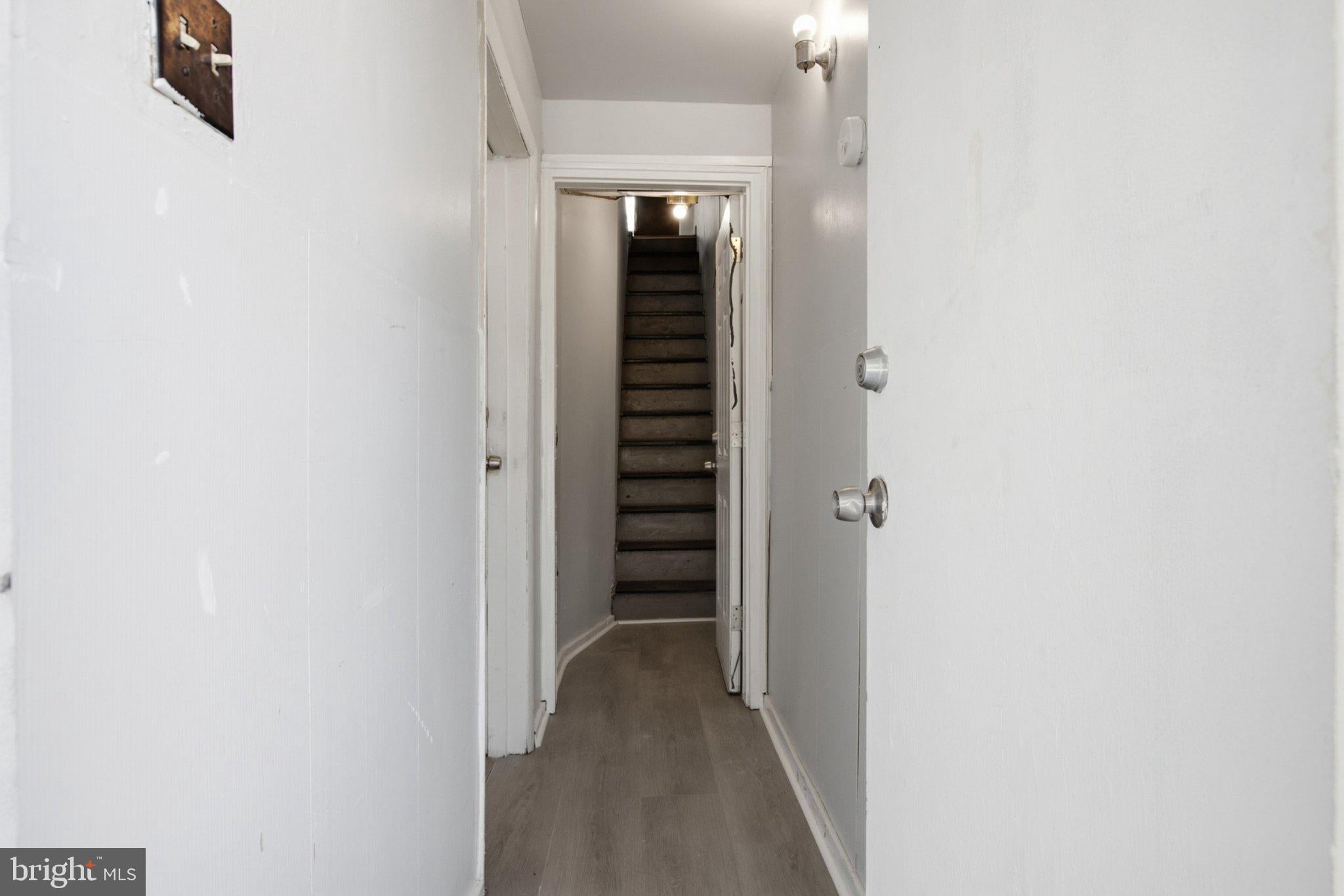 914 CENTRAL AVENUE