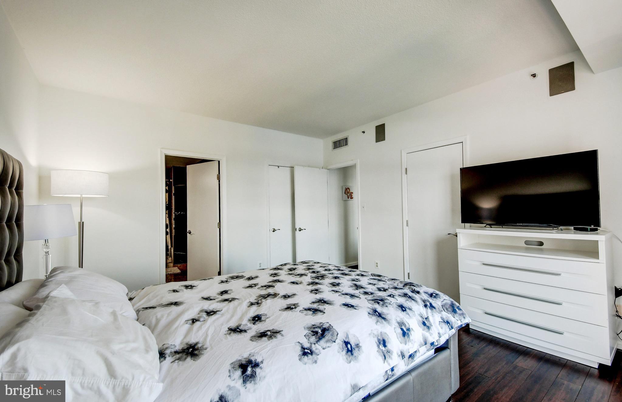 INNER HARBOR - Residential