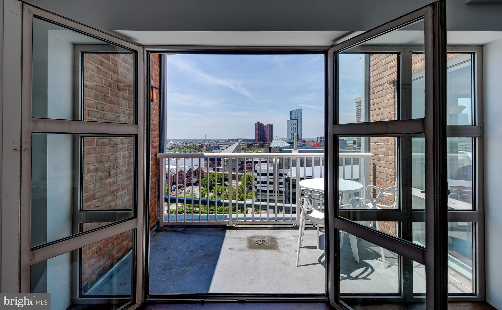 INNER HARBOR - Residential