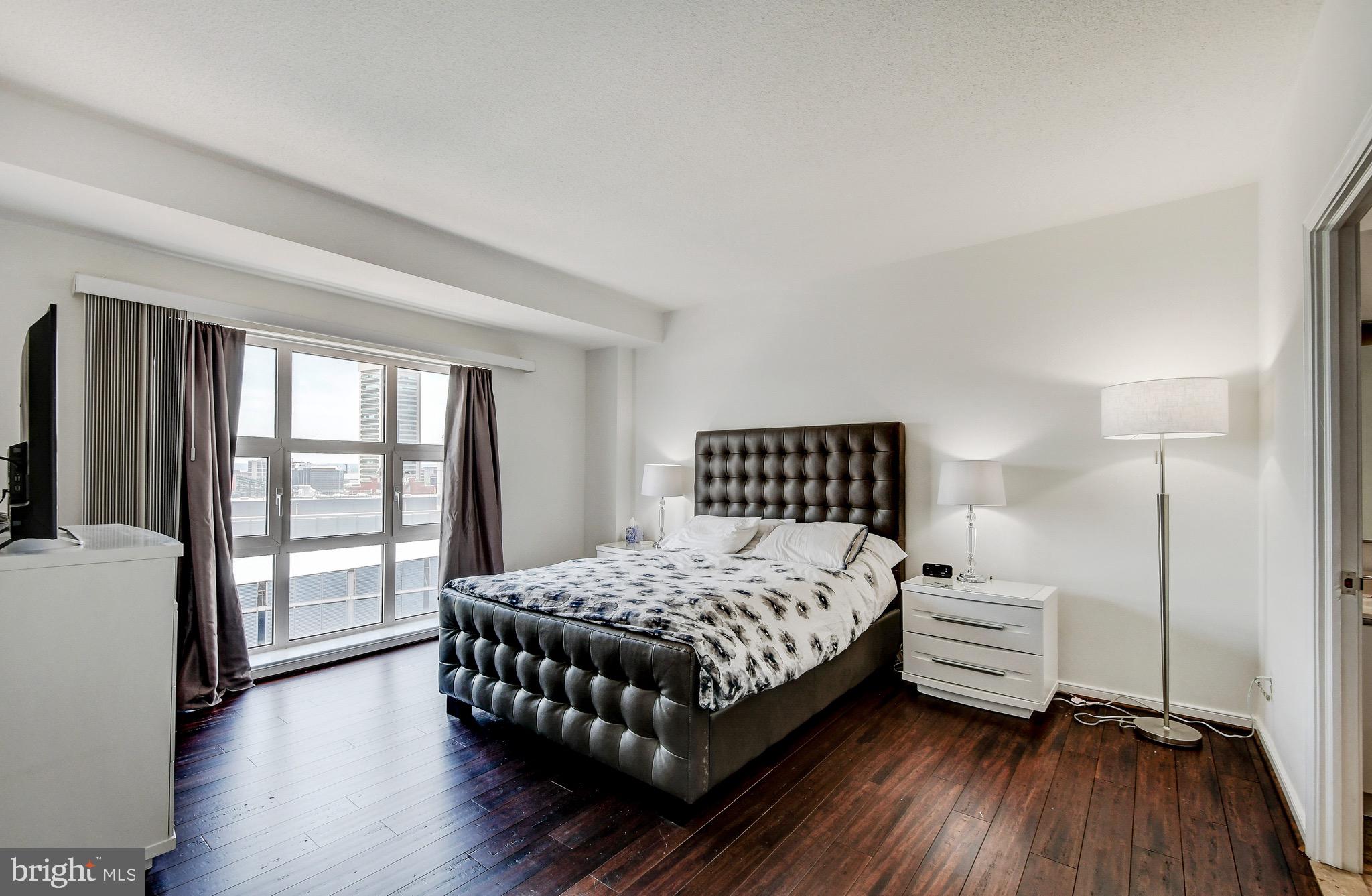 INNER HARBOR - Residential