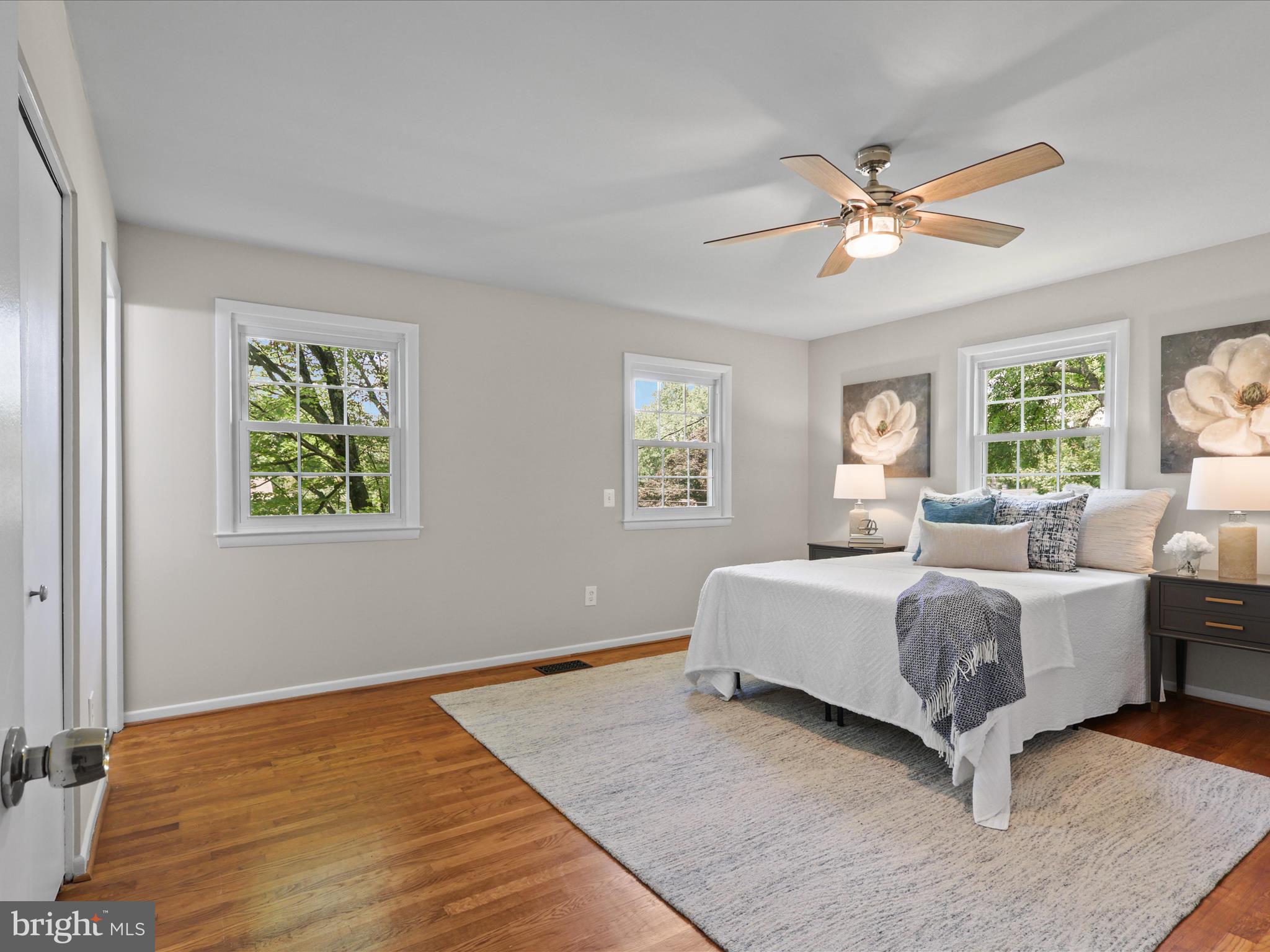 DUNN LORING WOODS - Residential