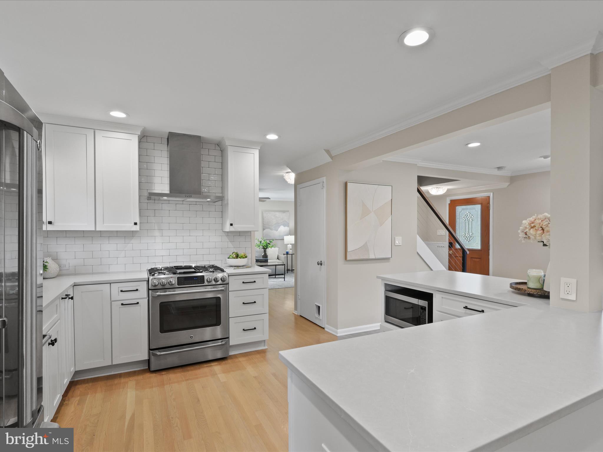 DUNN LORING WOODS - Residential