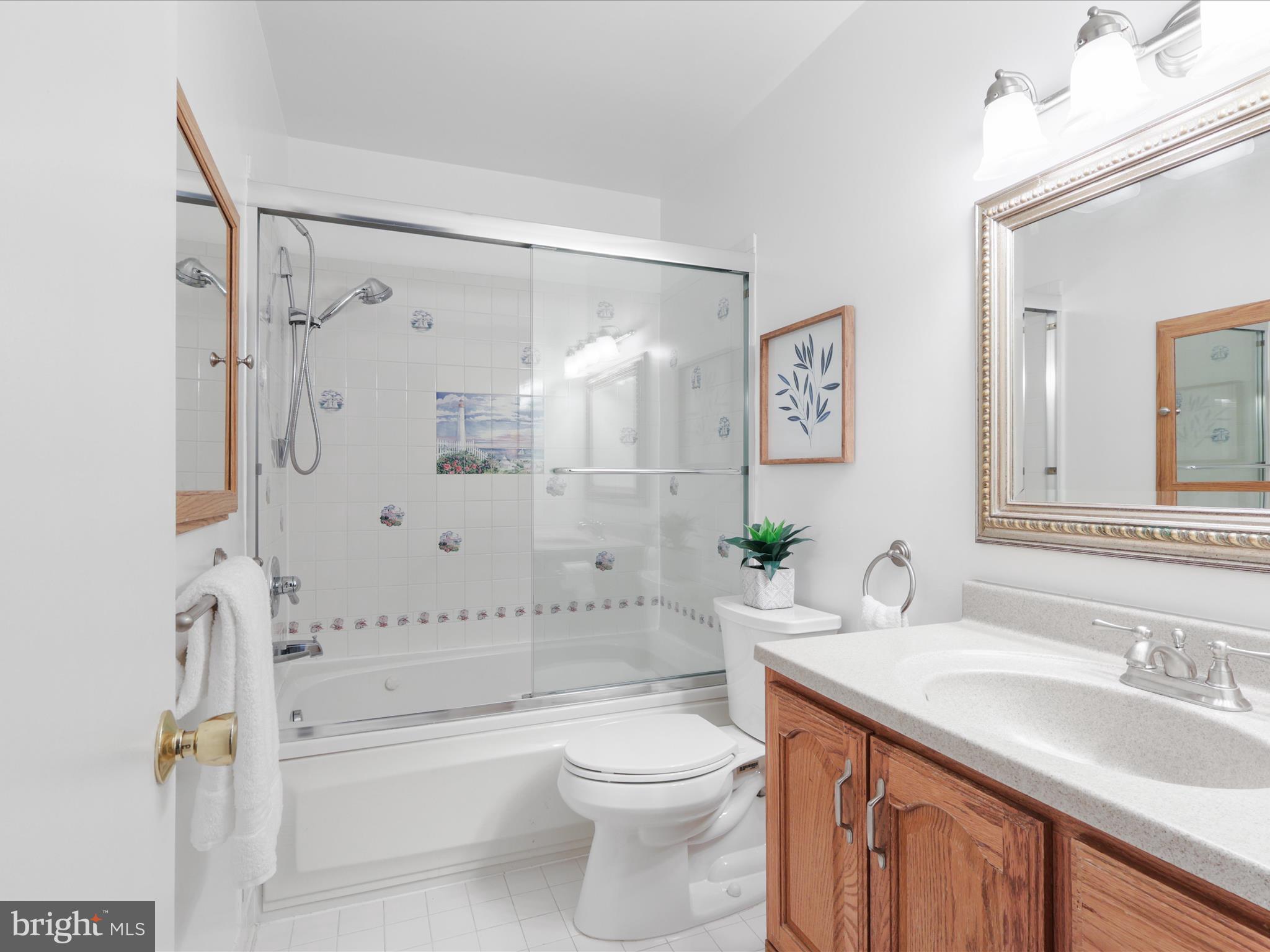 DUNN LORING WOODS - Residential