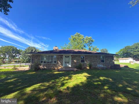 Homes For Sale - 360 N Nyes Road<br/> HARRISBURG, PA 17112