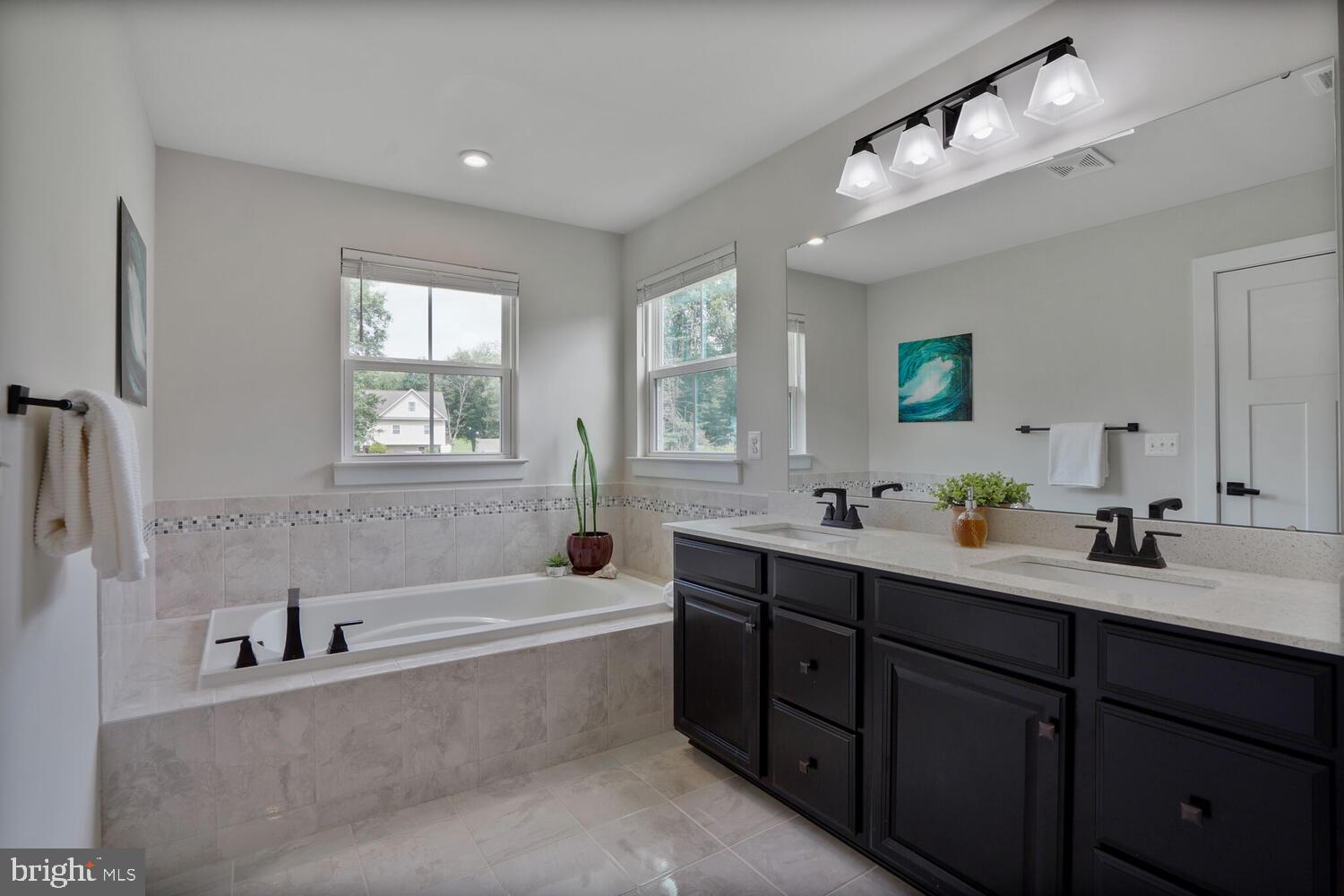 7483 LAKE WILLOW COURT