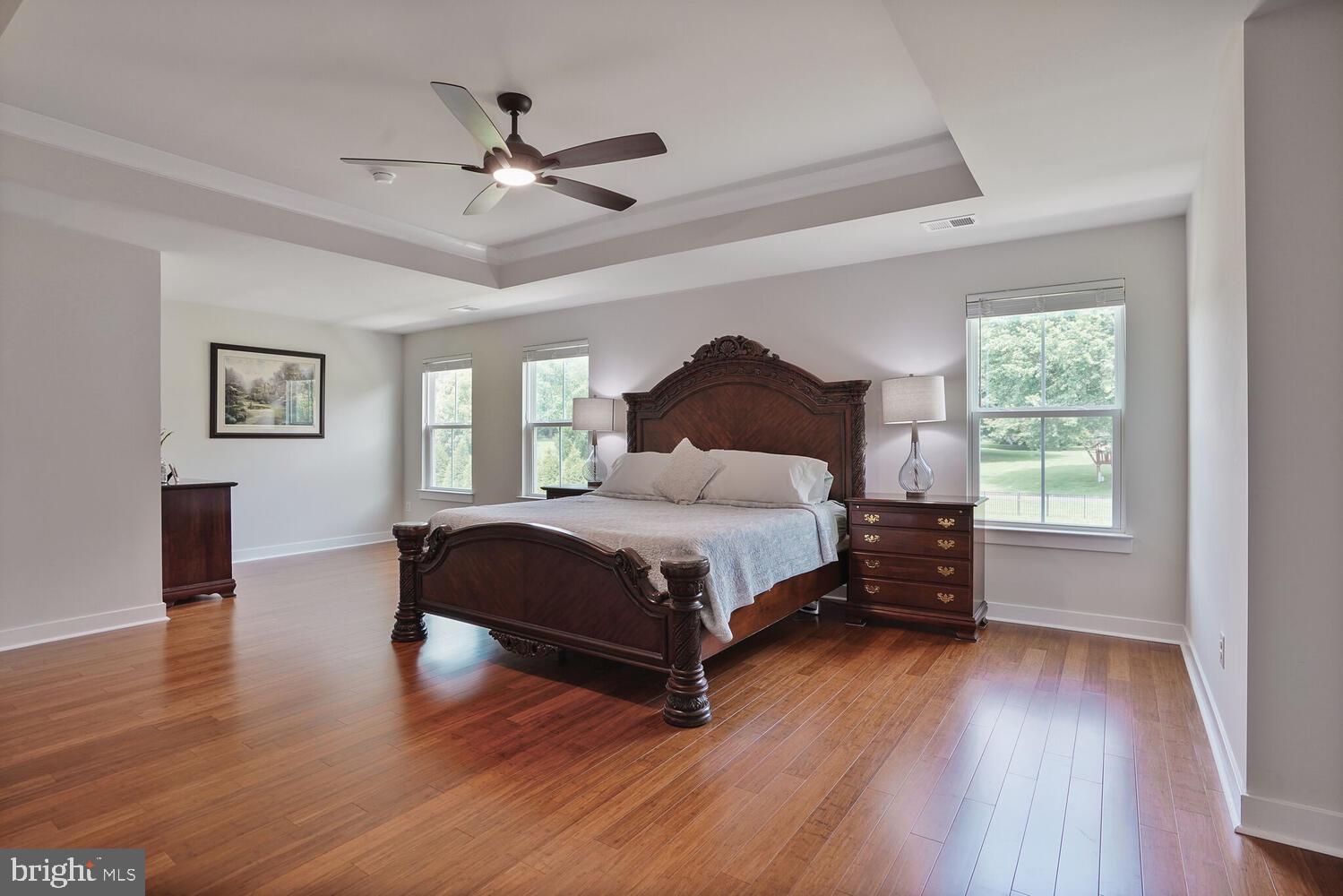 7483 LAKE WILLOW COURT