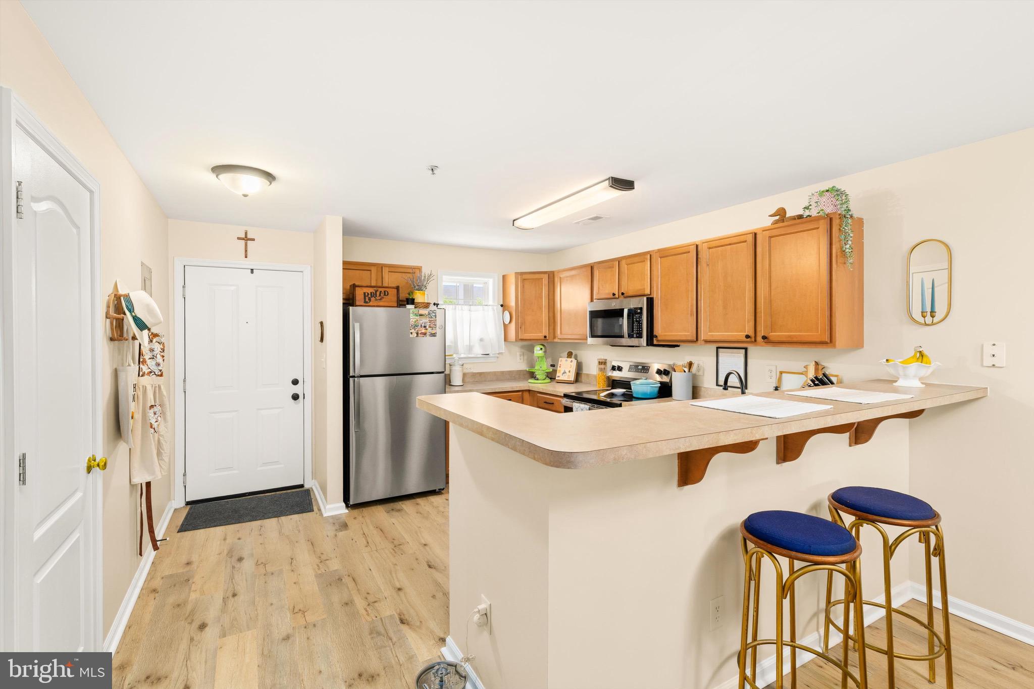 5205 CAITLINS WAY
