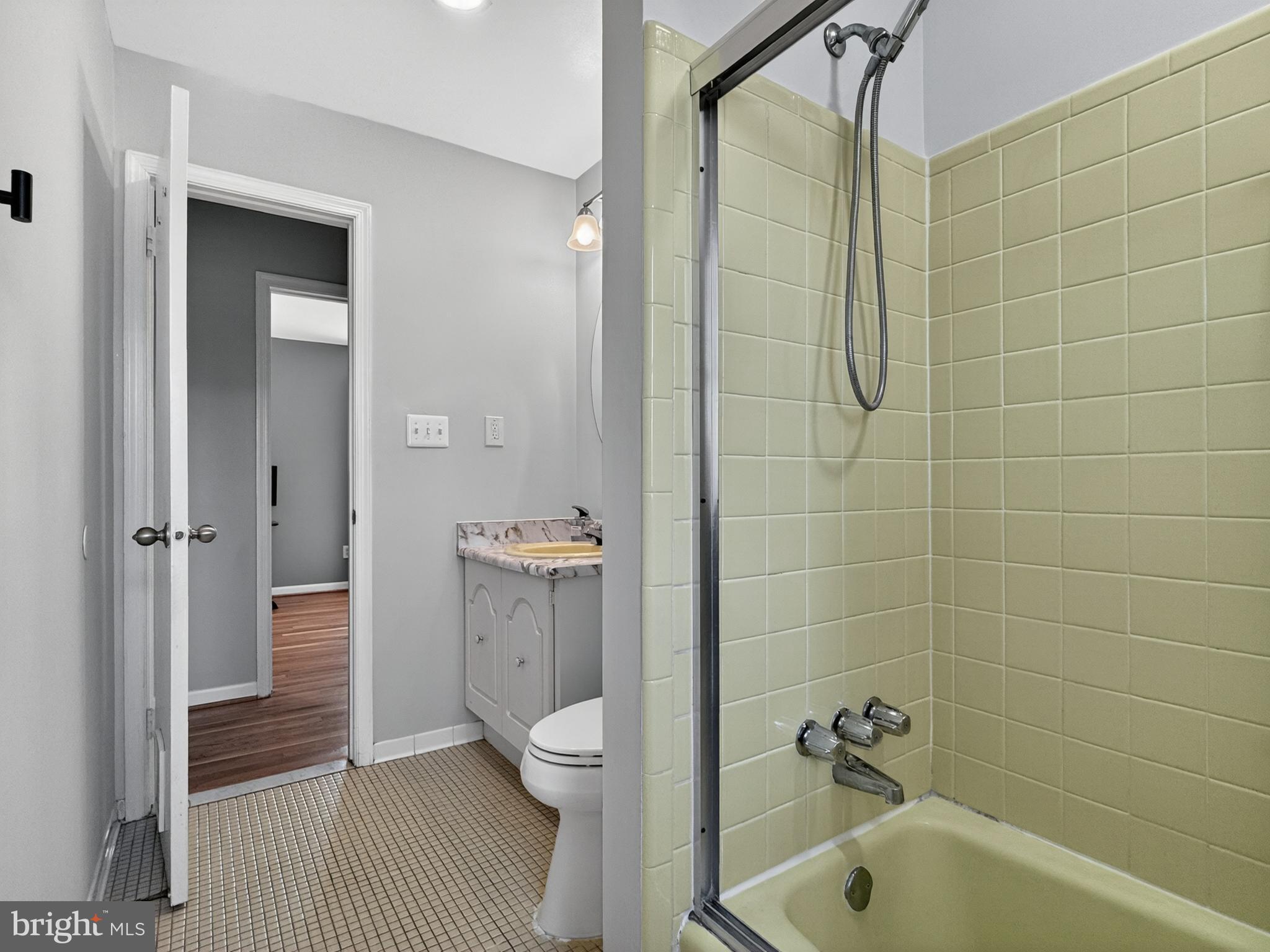WAVERLY - Residential