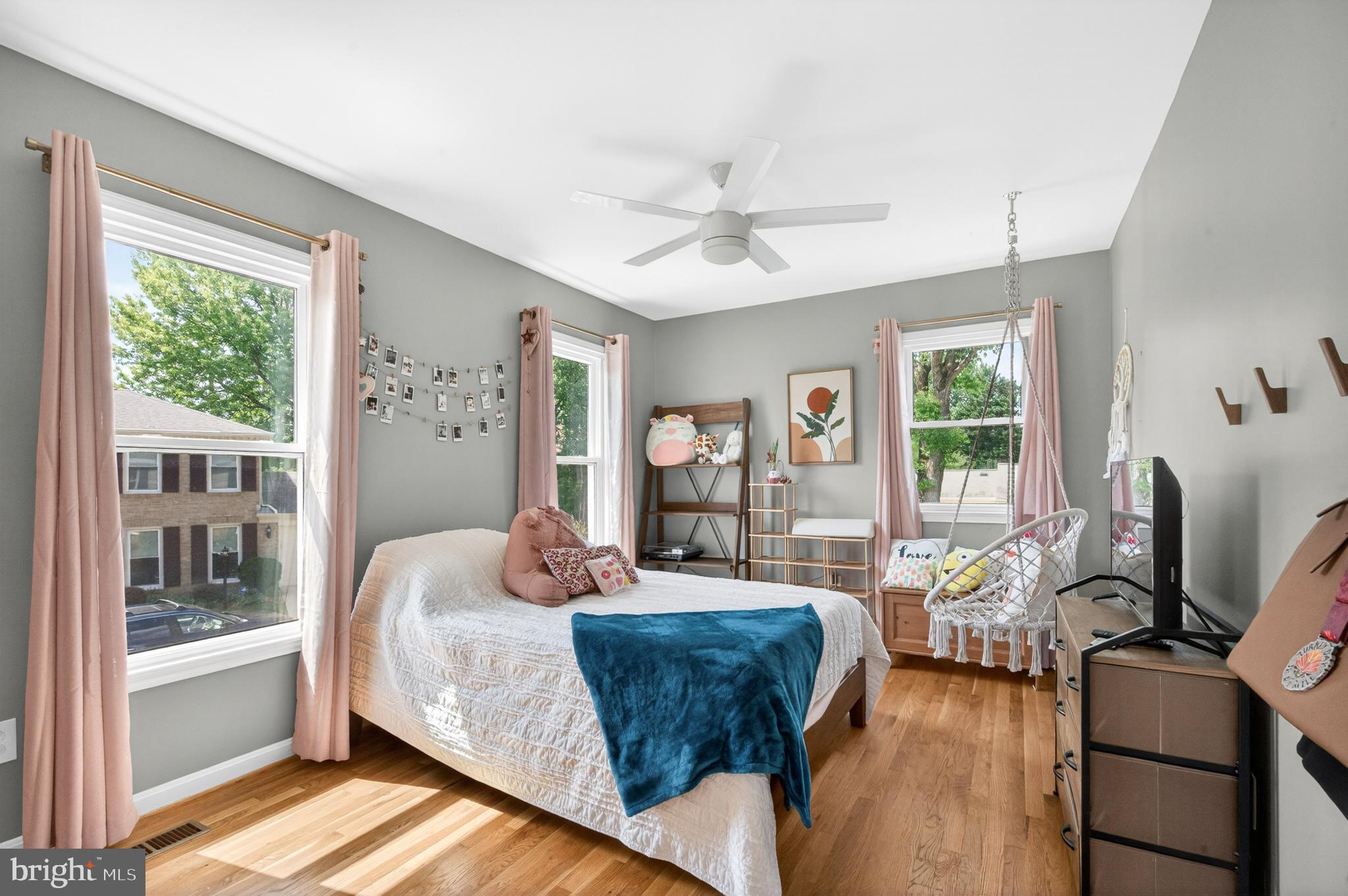 WAVERLY - Residential