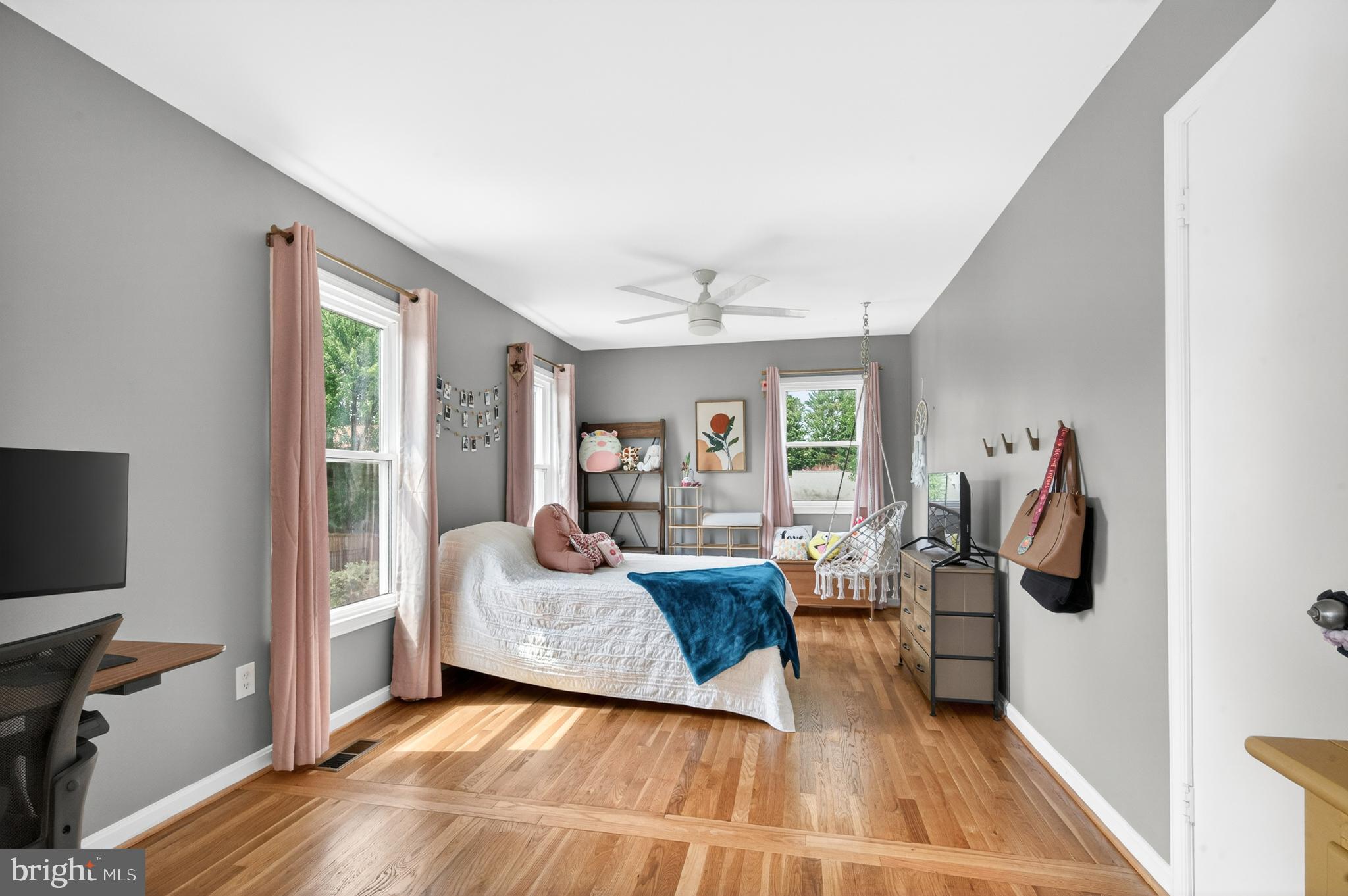 WAVERLY - Residential