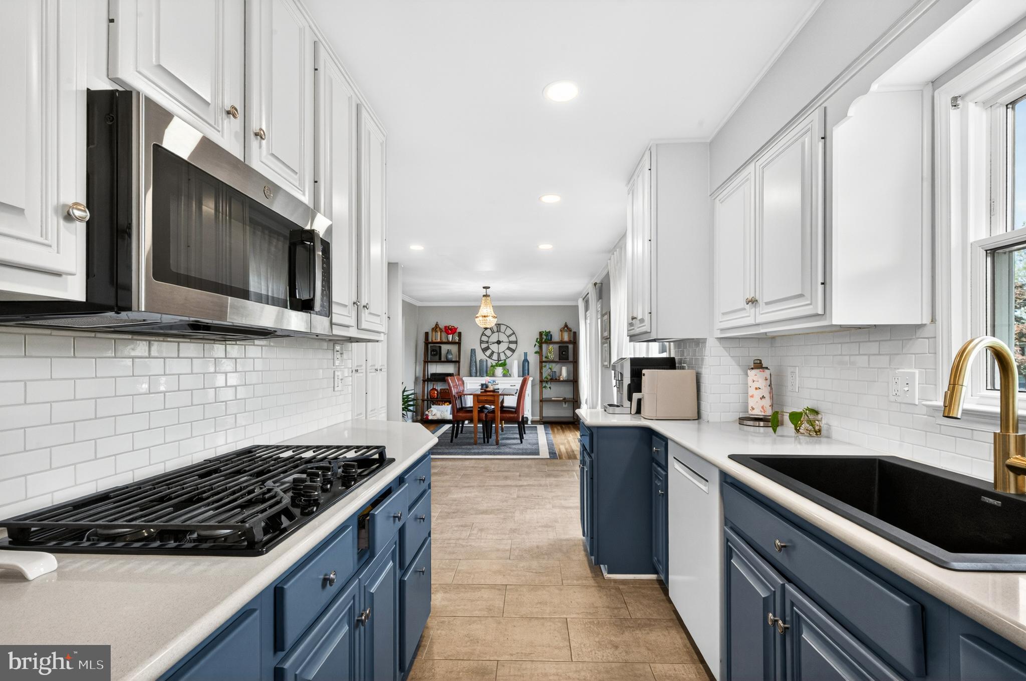 WAVERLY - Residential