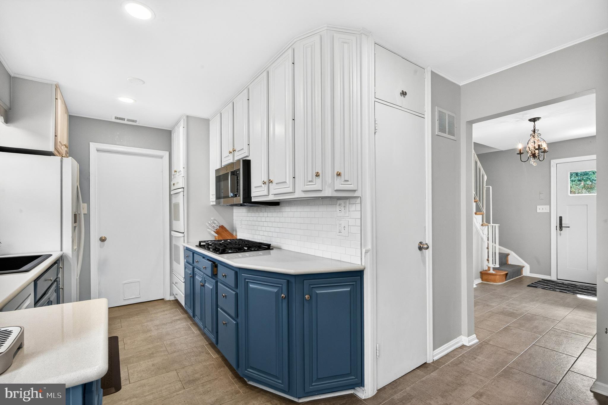 WAVERLY - Residential