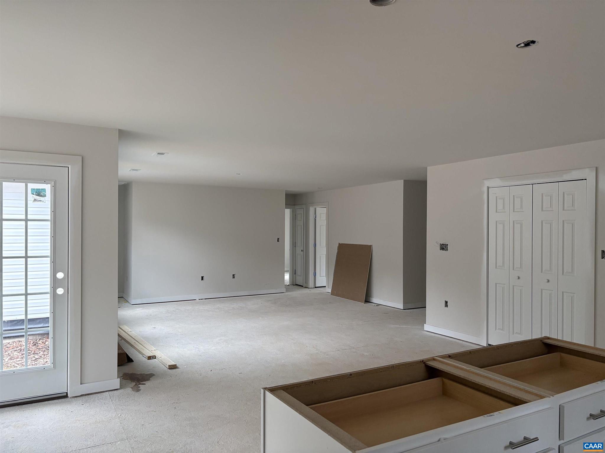 SHENANDOAH CROSSING - Residential