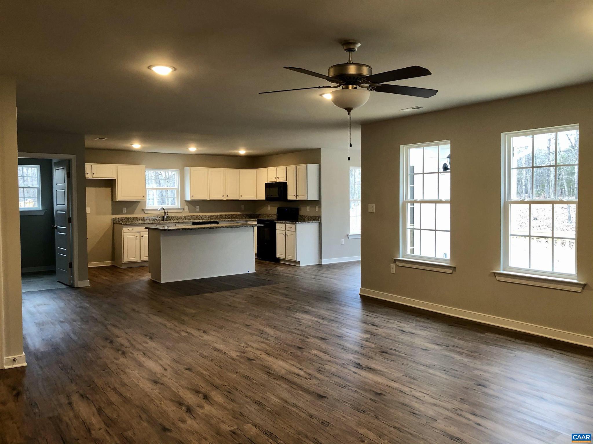 SHENANDOAH CROSSING - Residential