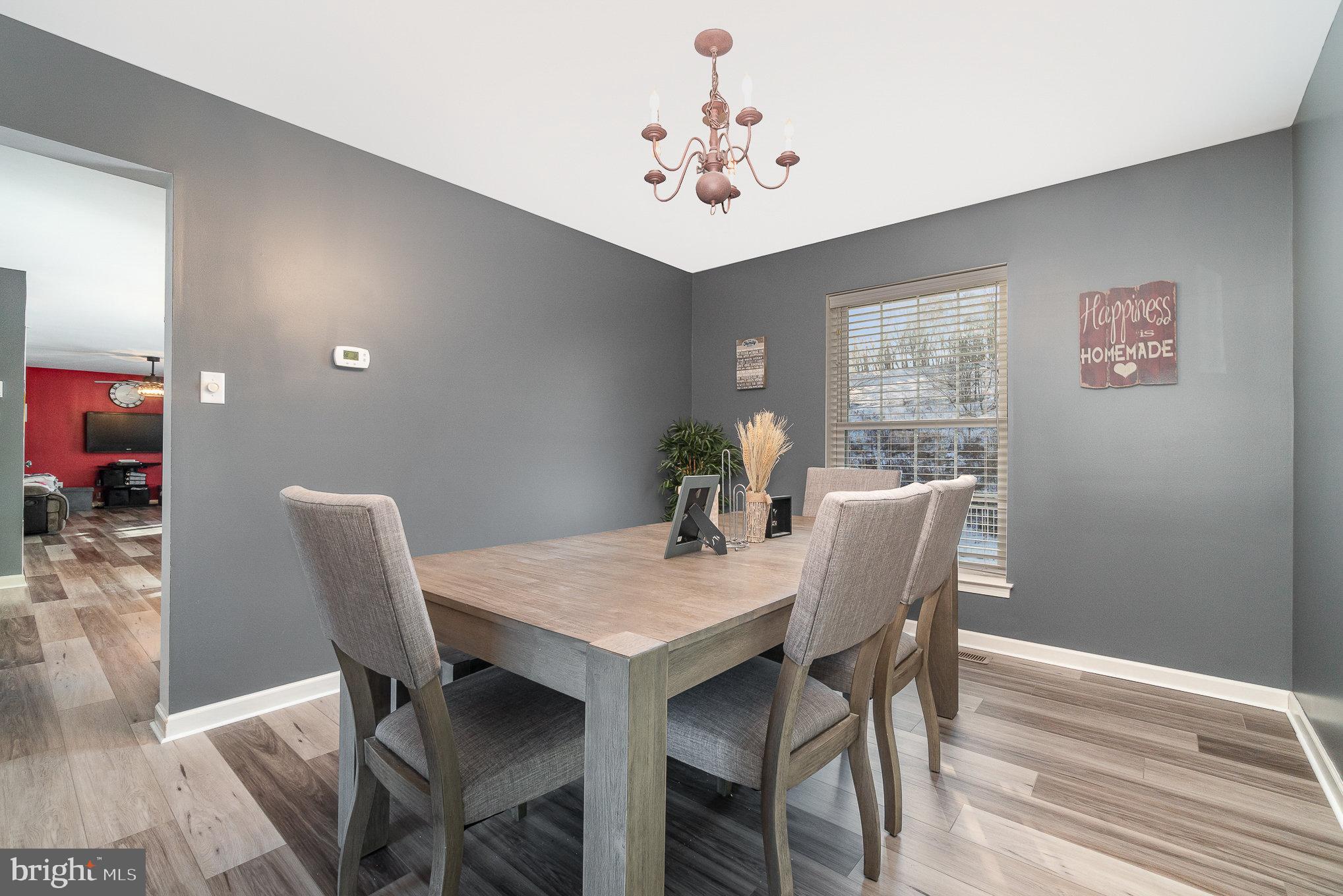 PINE RIDGE - Residential