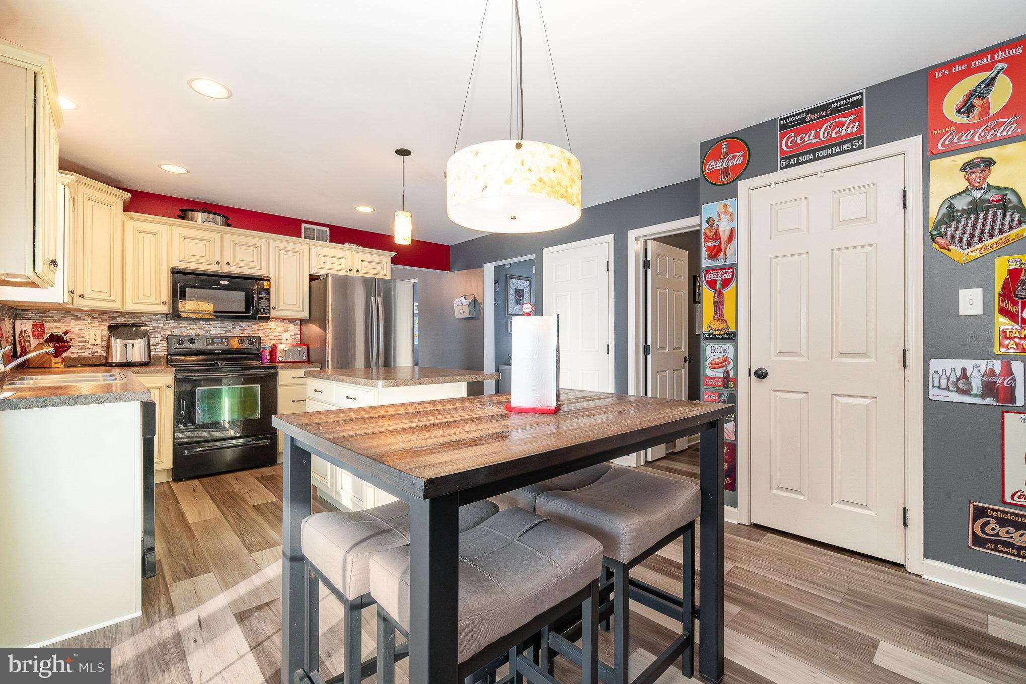 PINE RIDGE - Residential