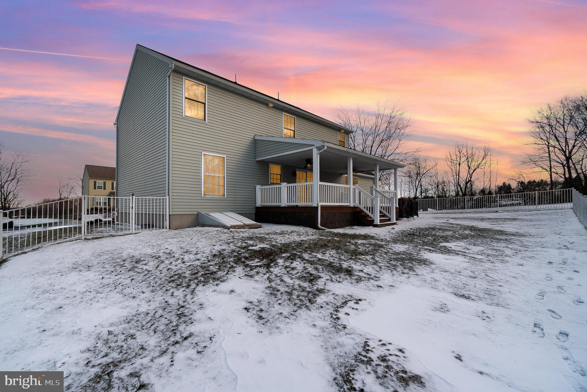 PINE RIDGE - Residential