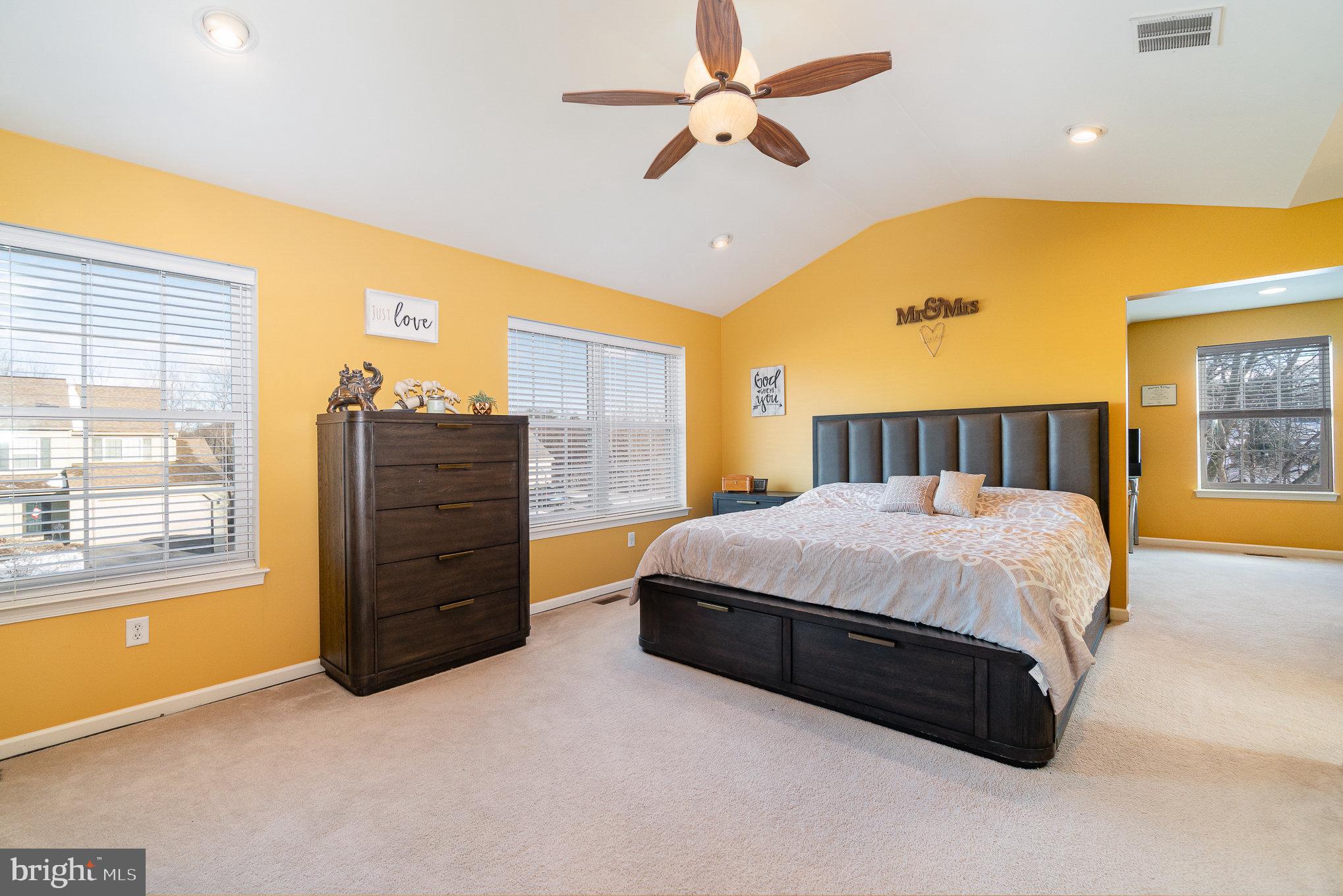 PINE RIDGE - Residential