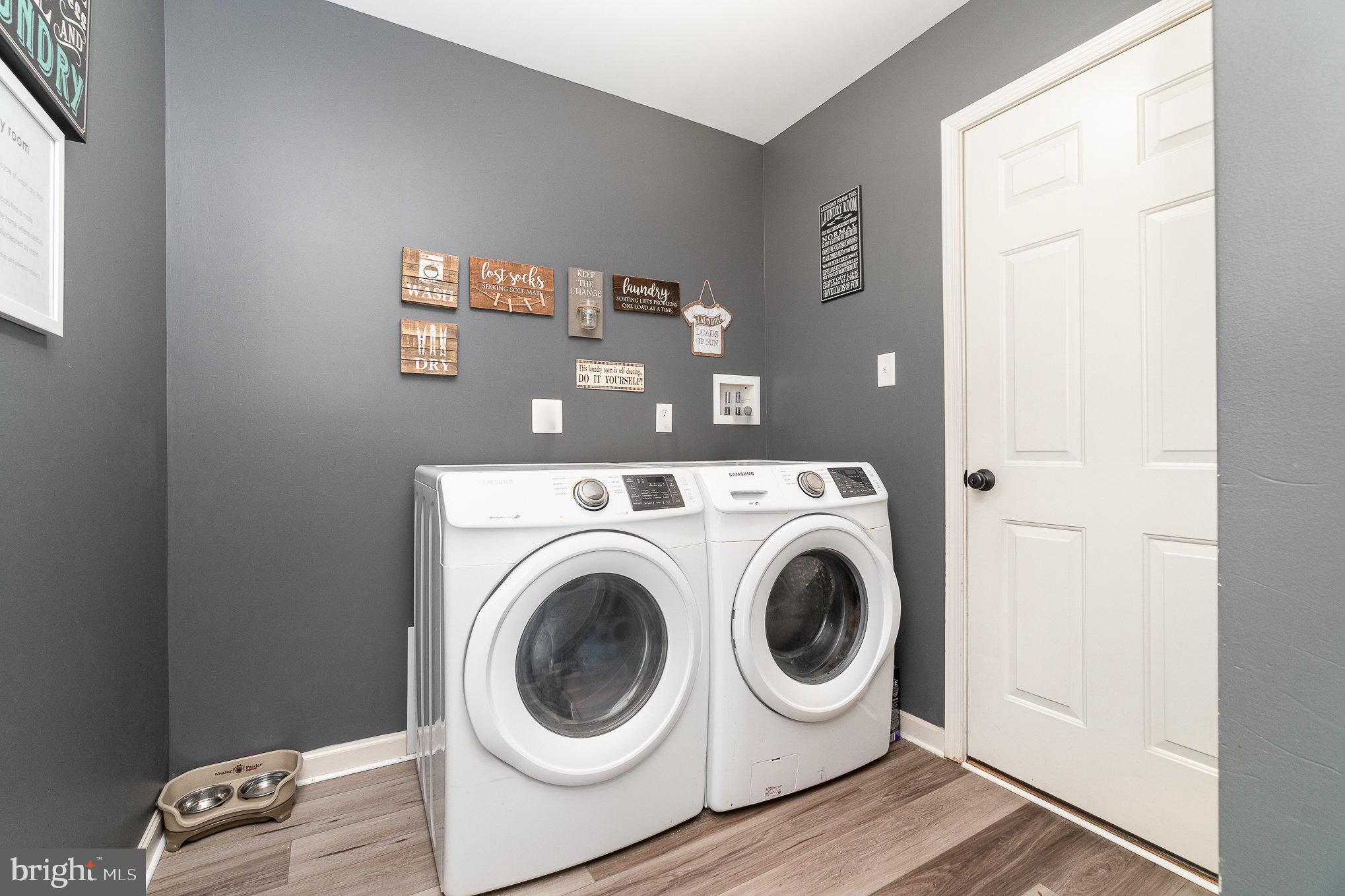 PINE RIDGE - Residential