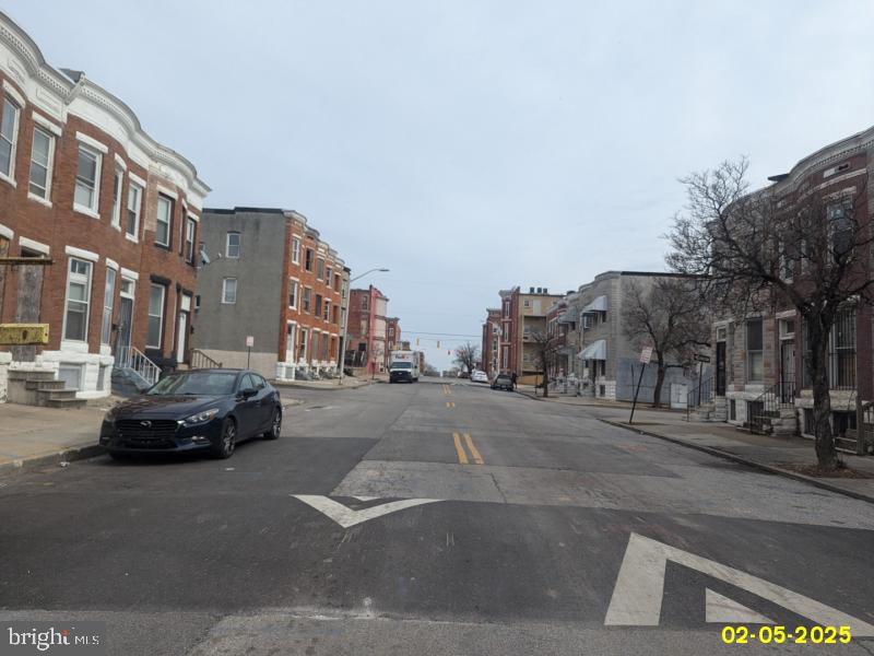 SANDTOWN-WINCHESTER - Residential